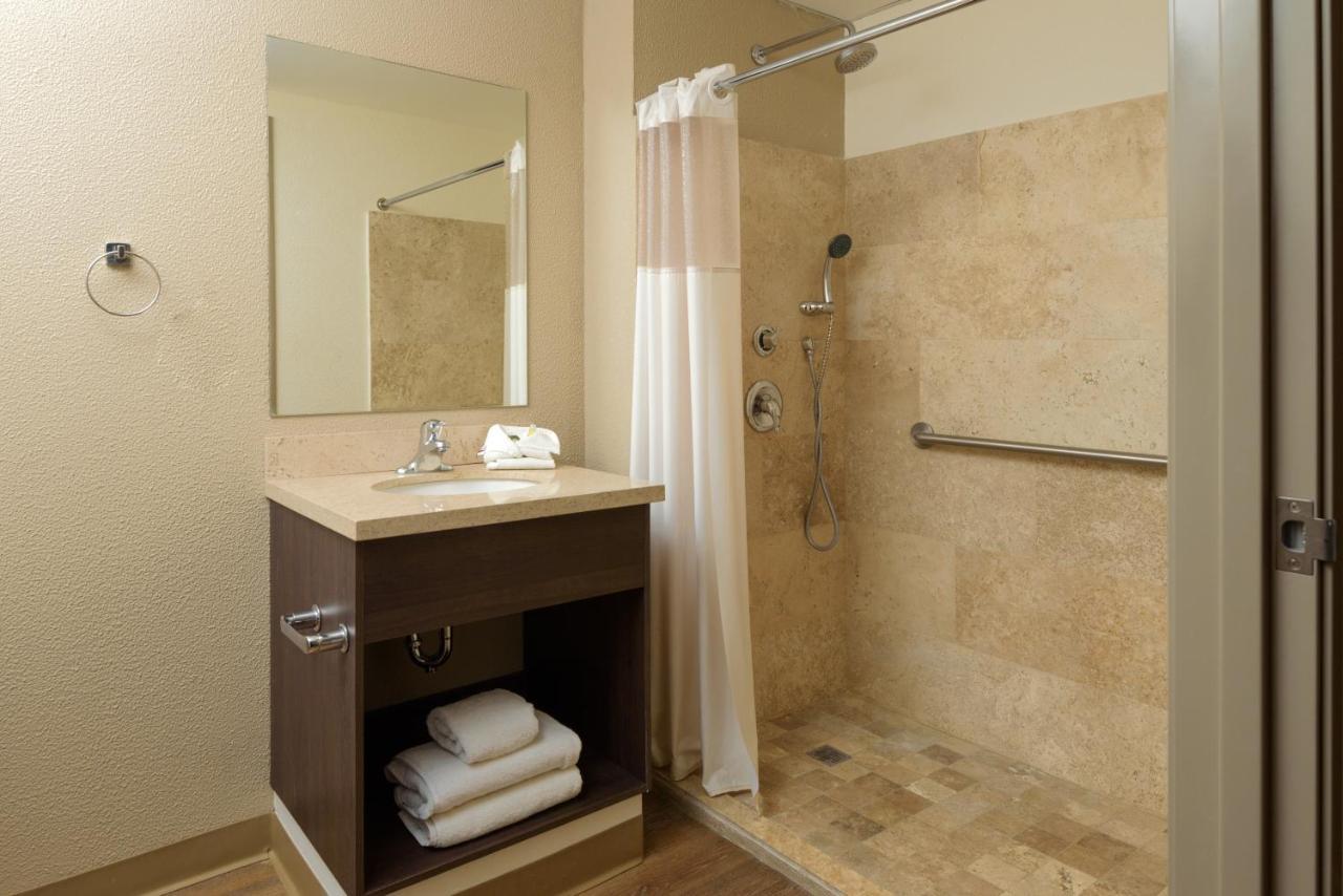 Extended Suites Tijuana Macroplaza Buitenkant foto